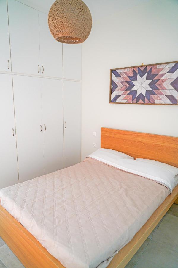 Smyrnis Apartments Ermoupoli Bagian luar foto